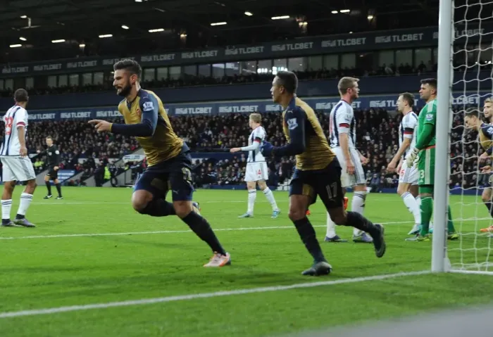 Framed Print : Giroud's Strike: Arsenal's Victory over West Bromwich Albion in the Premier League (2015-16)