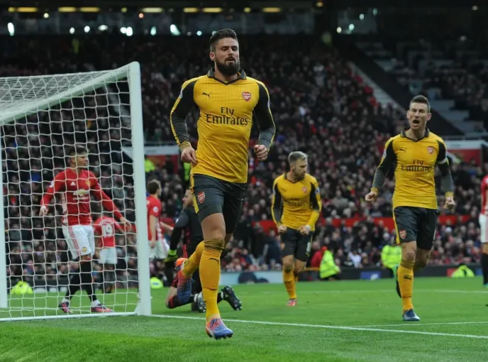 Framed Print : Giroud's Stunner: Arsenal's Winning Goal vs. Manchester United, Premier League 2016-17
