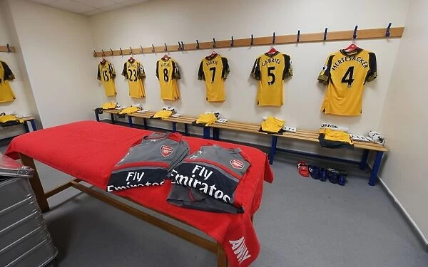 A Glimpse into Arsenal's Unity: The Calm Before the West Bromwich Albion Match (Premier League 2016-17) - Arsenal Changing Room