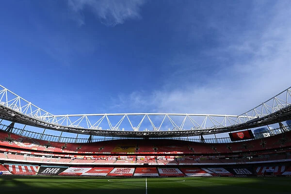 Empty Glory: Arsenal vs Leicester City at Deserted Emirates Stadium (2020-21 Premier League)
