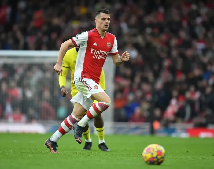 Framed Print : Granit Xhaka in Action: Arsenal vs Brentford, Premier League 2021-22 Framed Print : Granit Xhaka in Action: Arsenal vs Brentford, Premier League 2021-22