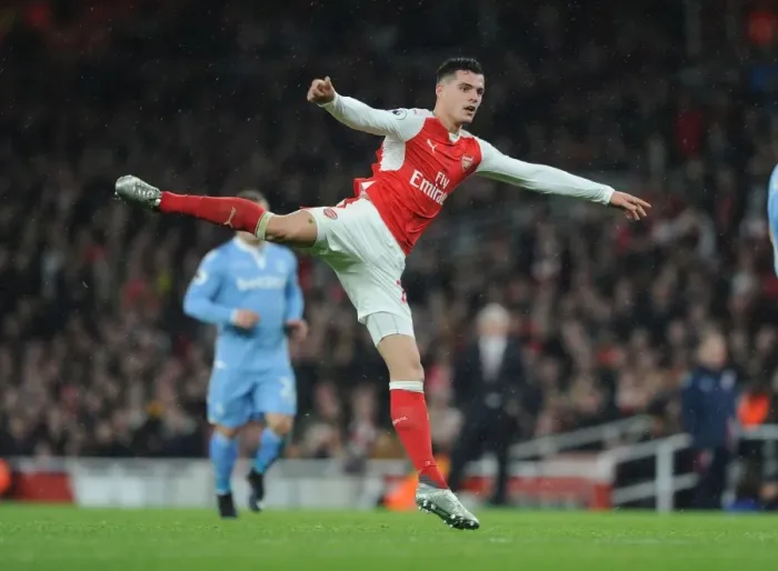 Framed Print : Granit Xhaka in Action: Arsenal vs Stoke City, Premier League 2016-17