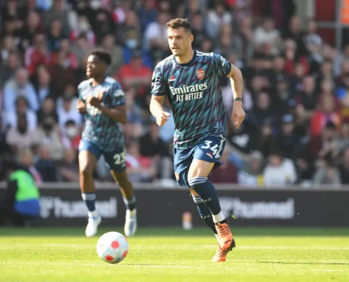 Framed Print : Granit Xhaka in Action: Southampton vs Arsenal, Premier League 2021-22 Framed Print : Granit Xhaka in Action: Southampton vs Arsenal, Premier League 2021-22