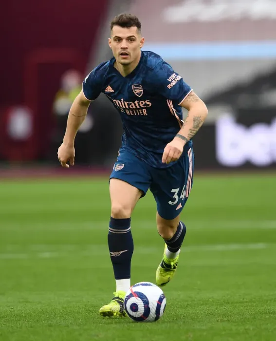 Framed Print : Granit Xhaka: Arsenal Midfielder in Action against West Ham United, Premier League 2020-21