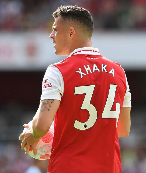 Granit Xhaka: Arsenal's Midfield Maestro in Action Against Everton, Premier League 2021-22
