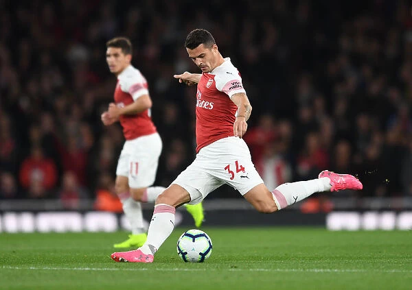 Granit Xhaka: Arsenal's Midfield Mastermind in Action against Leicester City, Premier League 2018-19