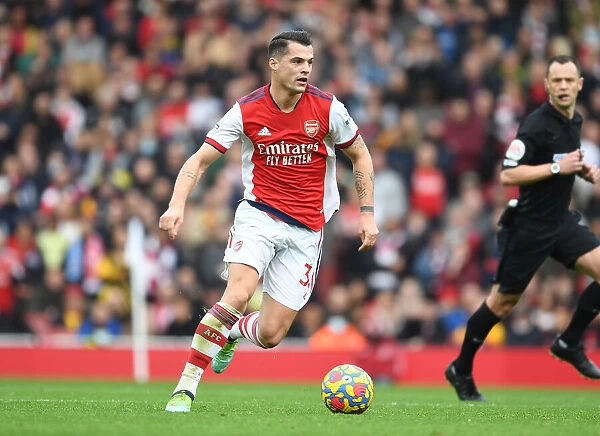 Granit Xhaka: Arsenal's Midfield Mastermind in Action Against Manchester City, Premier League 2021-22