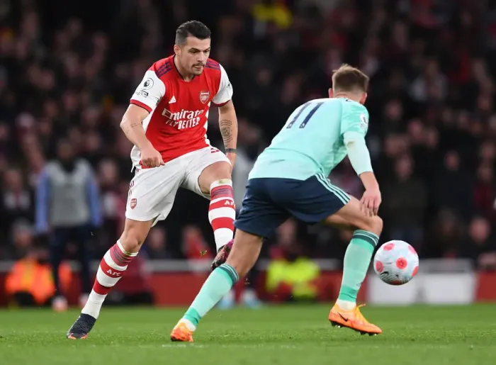 Framed Print : Granit Xhaka: Arsenal's Midfield Mastermind in Action against Leicester City, Premier League 2021-22 Framed Print : Granit Xhaka: Arsenal's Midfield Mastermind in Action against Leicester City, Premier League 2021-22