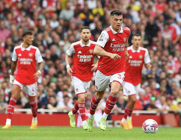 Granit Xhaka Charges Forward: Arsenal vs Brighton & Hove Albion, Premier League 2022-23