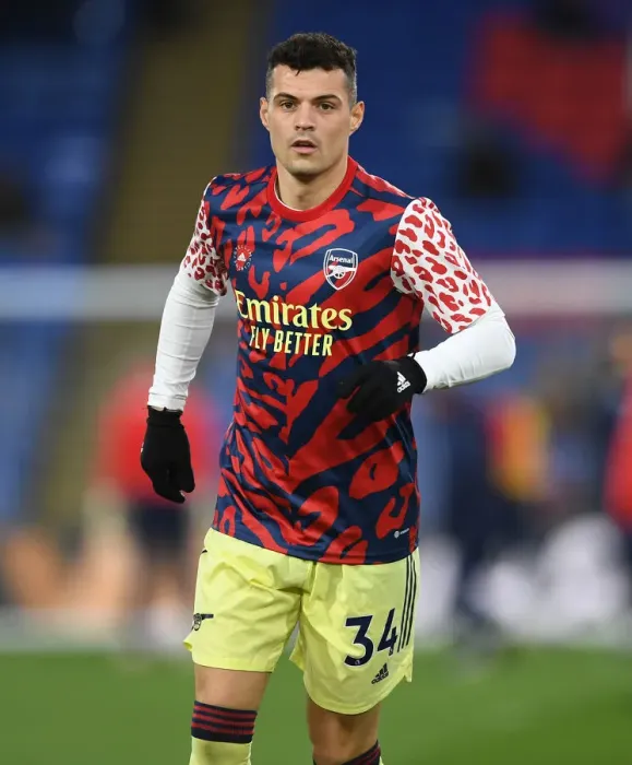 Framed Print : Granit Xhaka Prepares for Crystal Palace vs Arsenal Clash in Premier League