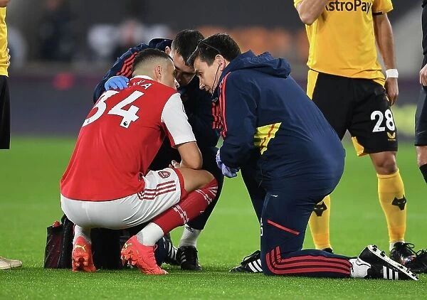 Granit Xhaka Receives Medical Attention: Wolverhampton Wanderers vs. Arsenal FC, Premier League 2022-23
