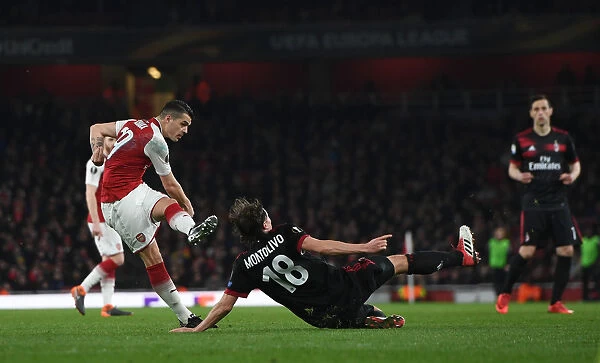Granit Xhaka Scores Arsenal's Second Goal Against AC Milan in Europa League Round of 16 (2017-18)