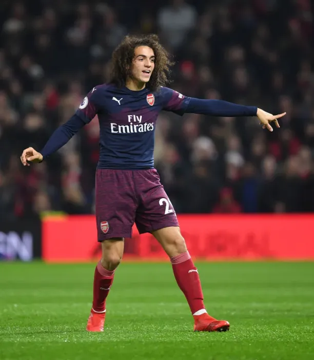 Framed Print : Guendouzi in Action: Arsenal vs. Brighton, Premier League 2018-19 Framed Print : Guendouzi in Action: Arsenal vs. Brighton, Premier League 2018-19