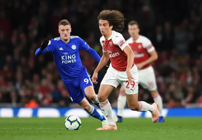Framed Print : Guendouzi vs Vardy: Battle at the Emirates - Arsenal vs Leicester City, Premier League 2018-19 Framed Print : Guendouzi vs Vardy: Battle at the Emirates - Arsenal vs Leicester City, Premier League 2018-19