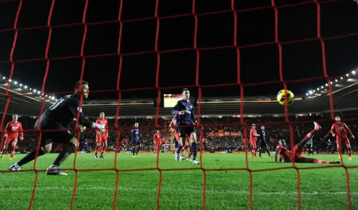 Framed Print : Guly Do Prado's Own Goal: Southampton vs. Arsenal, Premier League 2012-13 Framed Print : Guly Do Prado's Own Goal: Southampton vs. Arsenal, Premier League 2012-13