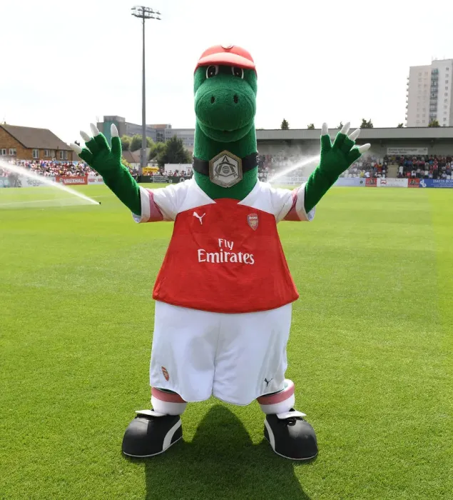 Framed Print : Gunnersaurus at Borehamwood: Arsenal's Pre-Season Friendly