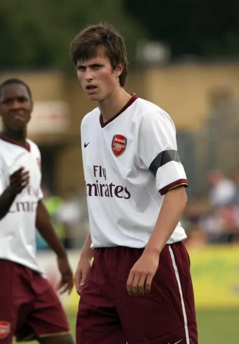 Framed Print : Harvard Nordtveit in Action: Arsenal's Pre-Season Victory over Barnet (2007) Framed Print : Harvard Nordtveit in Action: Arsenal's Pre-Season Victory over Barnet (2007)