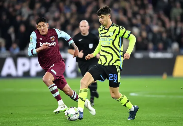 Framed Print : Havertz Under Pressure: West Ham vs. Arsenal in Carabao Cup Clash