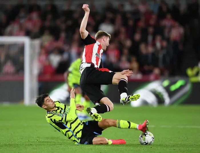 Framed Print : Havertz vs Collins: A Carabao Cup Battle - Brentford vs Arsenal Framed Print : Havertz vs Collins: A Carabao Cup Battle - Brentford vs Arsenal