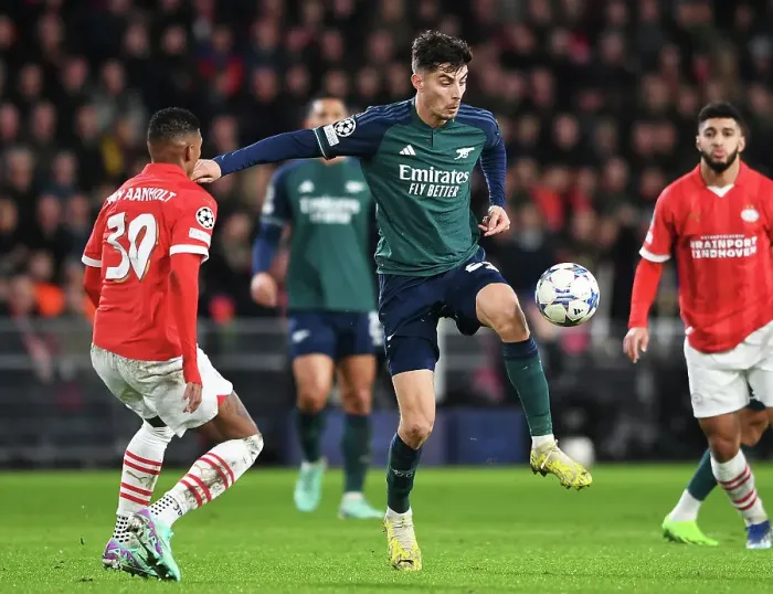 Framed Print : Havertz vs. van Aanholt: A Wing Battle in the Champions League - Arsenal vs. PSV Eindhoven (2023-24) Framed Print : Havertz vs. van Aanholt: A Wing Battle in the Champions League - Arsenal vs. PSV Eindhoven (2023-24)