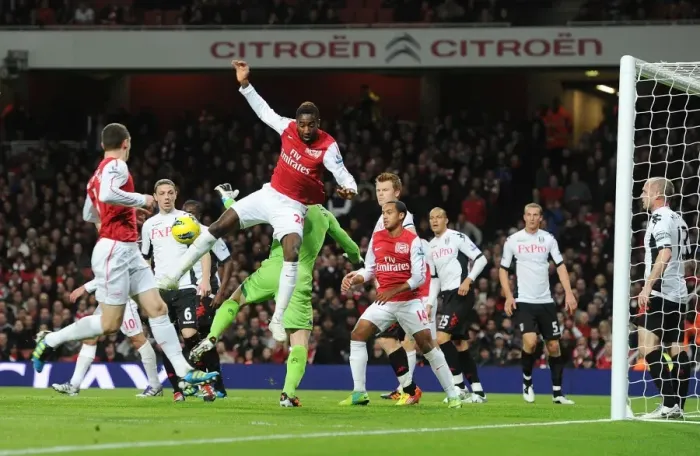 Framed Print : Head-to-Head: Djourou vs. Schwarzer - Arsenal vs. Fulham, 2011-12 Premier League Framed Print : Head-to-Head: Djourou vs. Schwarzer - Arsenal vs. Fulham, 2011-12 Premier League
