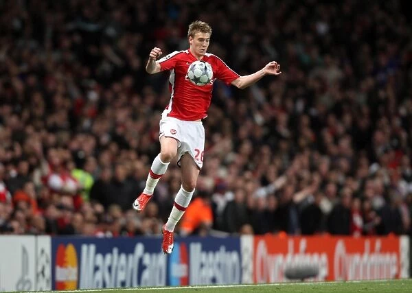 Heartbreaking Semi-Final: Arsenal vs Manchester United (5 / 5 / 09), Nicklas Bendtner's Devastating Performance