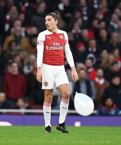 Hector Bellerin: In Action for Arsenal Against Huddersfield Town (2018-19)