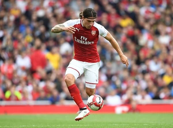 Hector Bellerin: In Action for Arsenal Against Sevilla - Emirates Cup 2017-18