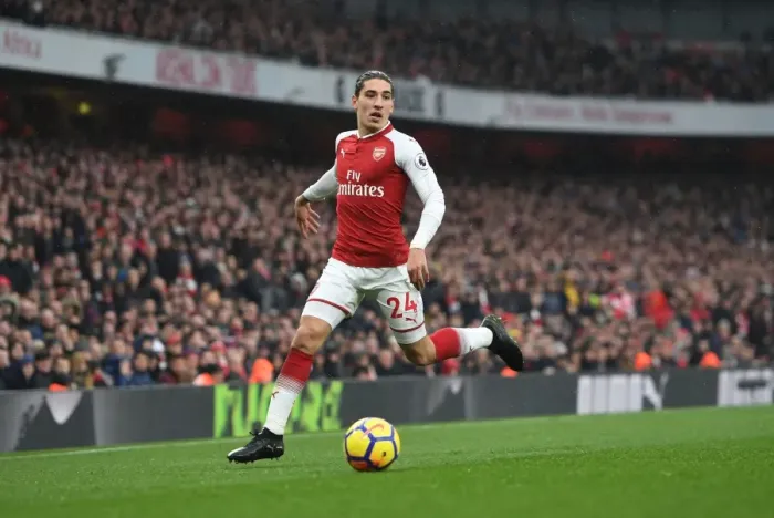 Framed Print : Hector Bellerin: In Action for Arsenal Against Tottenham Hotspur, Premier League 2017-18