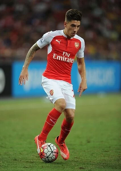 Hector Bellerin in Action: Arsenal vs. Everton at the 2015-16 Barclays Asia Trophy, Singapore