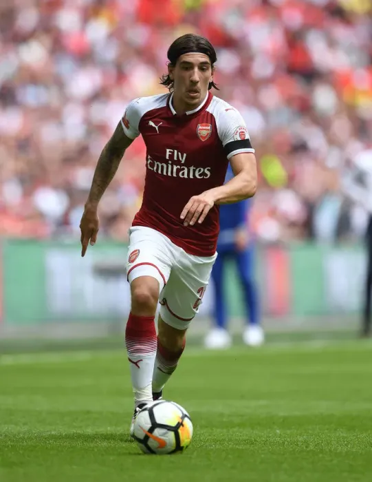 Framed Print : Hector Bellerin in Action: Arsenal vs. Chelsea - FA Community Shield 2017-18 Framed Print : Hector Bellerin in Action: Arsenal vs. Chelsea - FA Community Shield 2017-18