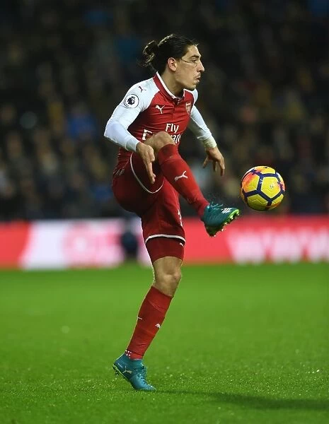 Hector Bellerin in Action: Arsenal vs. West Bromwich Albion (2017-18)