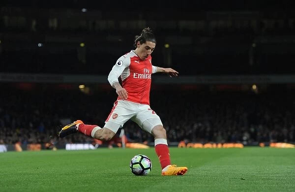 Hector Bellerin in Action: Arsenal vs Leicester City, Premier League 2016-17