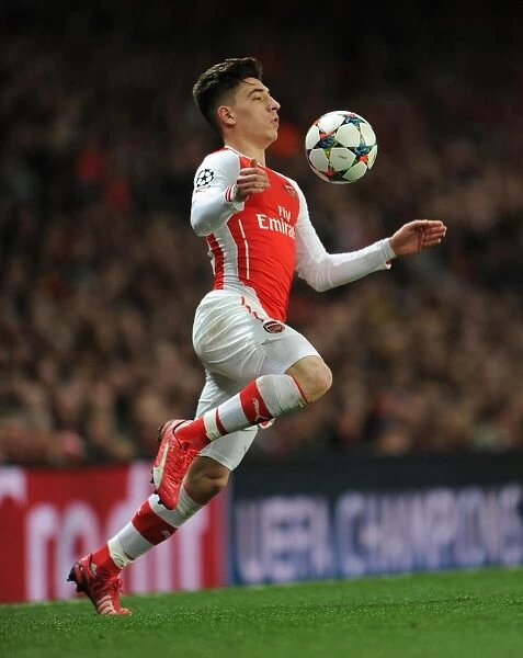 Hector Bellerin in Action: Arsenal vs AS Monaco, UEFA Champions League Round of 16, 2015