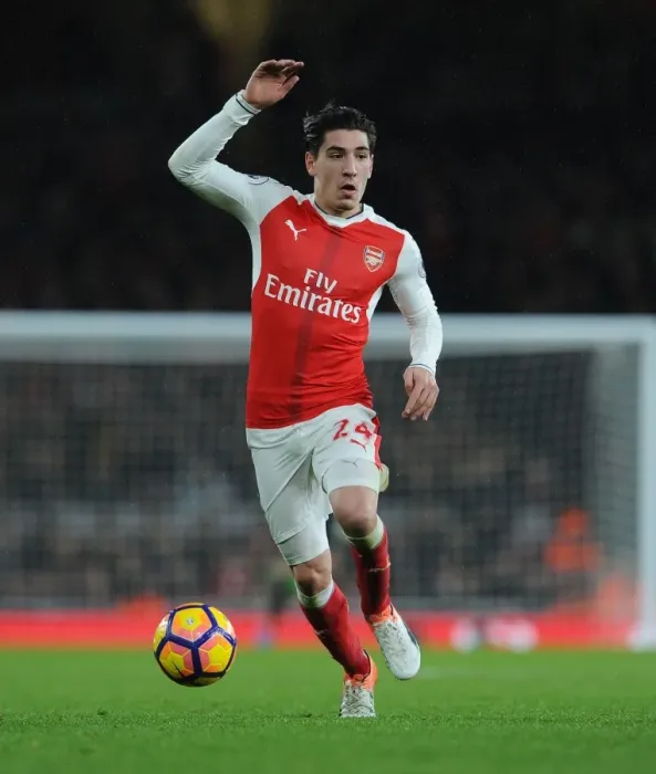 Framed Print : Hector Bellerin in Action: Arsenal vs Stoke City, Premier League 2016-17 Framed Print : Hector Bellerin in Action: Arsenal vs Stoke City, Premier League 2016-17