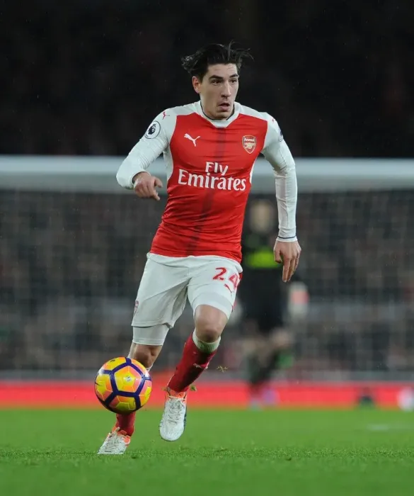 Framed Print : Hector Bellerin in Action: Arsenal vs Stoke City, Premier League 2016-17