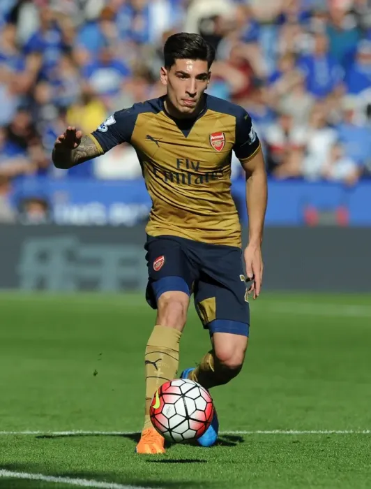 Framed Print : Hector Bellerin in Action: Premier League 2015 / 16 - Arsenal vs. Leicester City