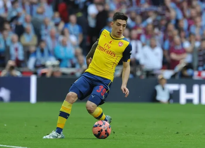 Framed Print : Hector Bellerin (Arsenal). Arsenal 4: 0 Aston Villa. FA Cup Final. Wembley Stadium, 30  /  5  /  15