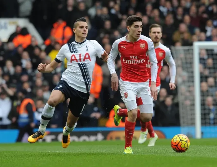 Framed Print : Hector Bellerin (Arsenal) Erik Lamela (Tottenham). Tottenham Hotspur 2: 2 Arsenal Framed Print : Hector Bellerin (Arsenal) Erik Lamela (Tottenham). Tottenham Hotspur 2: 2 Arsenal