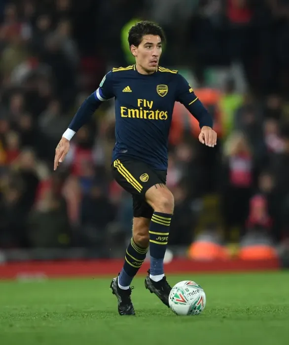 Framed Print : Hector Bellerin of Arsenal Faces Off Against Liverpool in Carabao Cup Round of 16