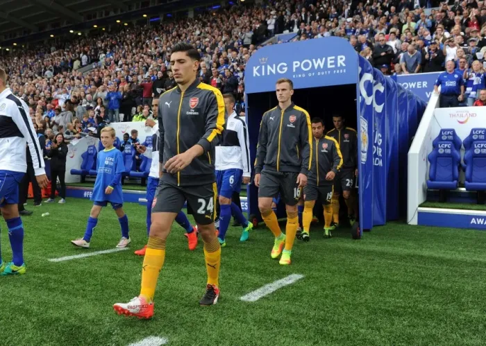 Framed Print : Hector Bellerin (Arsenal). Leicester City 0: 0 Arsenal