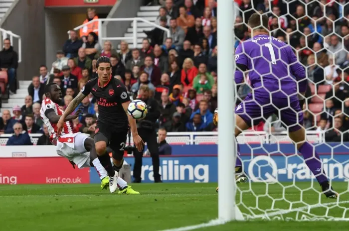 Framed Print : Hector Bellerin (Arsenal) Mame Diouf (Stoke). Stoke City 1: 0 Arsenal. Premier League Framed Print : Hector Bellerin (Arsenal) Mame Diouf (Stoke). Stoke City 1: 0 Arsenal. Premier League