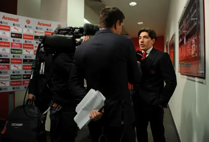 Framed Print : Hector Bellerin: Arsenal Star's Pre-Match Interview Ahead of Arsenal v Crystal Palace Clash (January 2017) Framed Print : Hector Bellerin: Arsenal Star's Pre-Match Interview Ahead of Arsenal v Crystal Palace Clash (January 2017)
