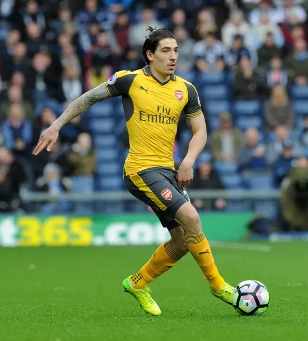 Framed Print : Hector Bellerin (Arsenal). West Bromwich Albion 3: 1 Arsenal Framed Print : Hector Bellerin (Arsenal). West Bromwich Albion 3: 1 Arsenal