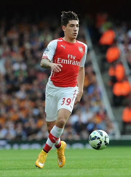 Hector Bellerin: Arsenal's Defensive Dynamo in Action Against Hull City, Premier League 2014-15