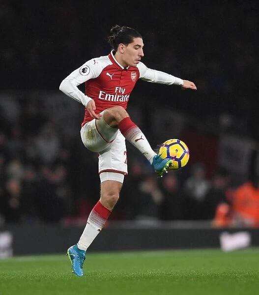 Hector Bellerin: Arsenal's Defensive Force in Action against Newcastle United, Premier League 2017-18