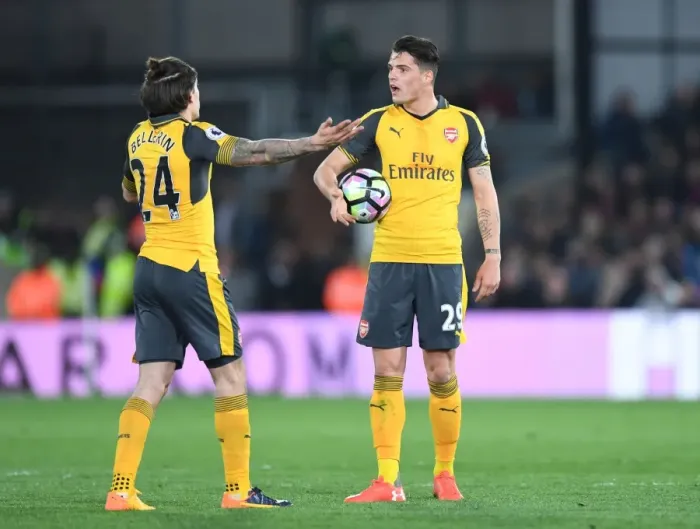 Framed Print : Hector Bellerin and Granit Xhaka: A Focus on Arsenal's Midfield Dynamics (Crystal Palace v Arsenal, 2016-17)