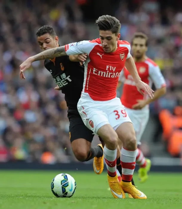 Framed Print : Hector Bellerin Outruns Hatem Ben Arfa: Arsenal's Thrilling Victory over Hull City, 2014-15 Premier League Framed Print : Hector Bellerin Outruns Hatem Ben Arfa: Arsenal's Thrilling Victory over Hull City, 2014-15 Premier League