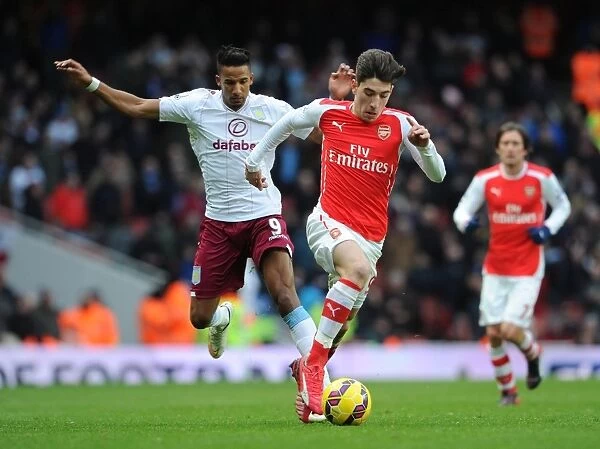Hector Bellerin Outruns Scott Sinclair: Arsenal vs Aston Villa, Premier League 2014-15