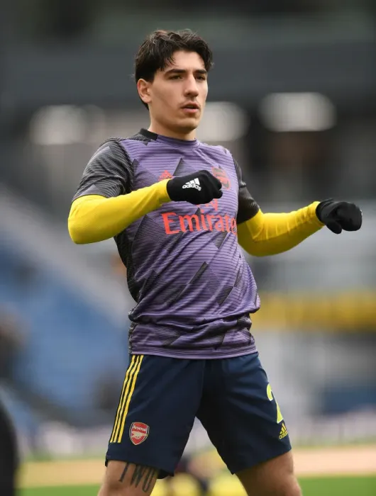 Framed Print : Hector Bellerin Prepares for Burnley Clash: Arsenal's Star Defender Gears Up Framed Print : Hector Bellerin Prepares for Burnley Clash: Arsenal's Star Defender Gears Up
